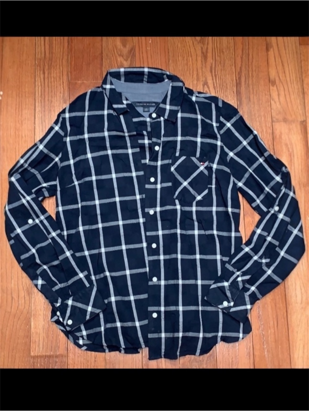 Women’s Tommy Hilfiger button down shirt